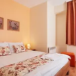 Bright House 3*