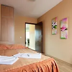 Bright House Пловдив